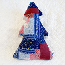 Load image into Gallery viewer, Vintage Quilt Tree Pillow