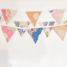 Load image into Gallery viewer, Vintage Quilt Flag Garland