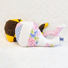 Load image into Gallery viewer, Vintage Quilt Stuffed Whale
